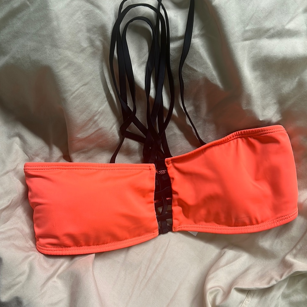 NWT large PILYQ bikini top